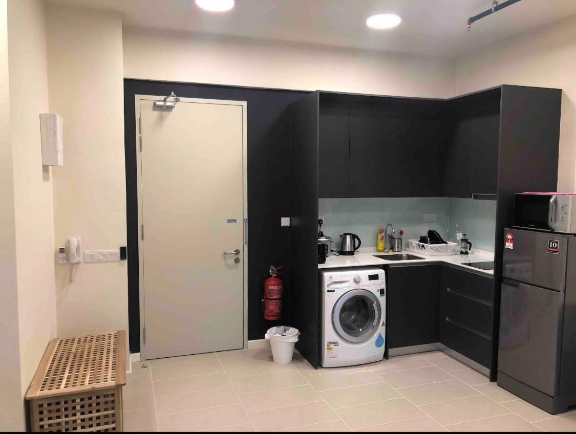 Tamarind Suites Cosy Studio سيبرجايا المظهر الخارجي الصورة